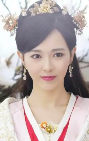 唐嫣古装演技_古典美人气质_2016古装女明星